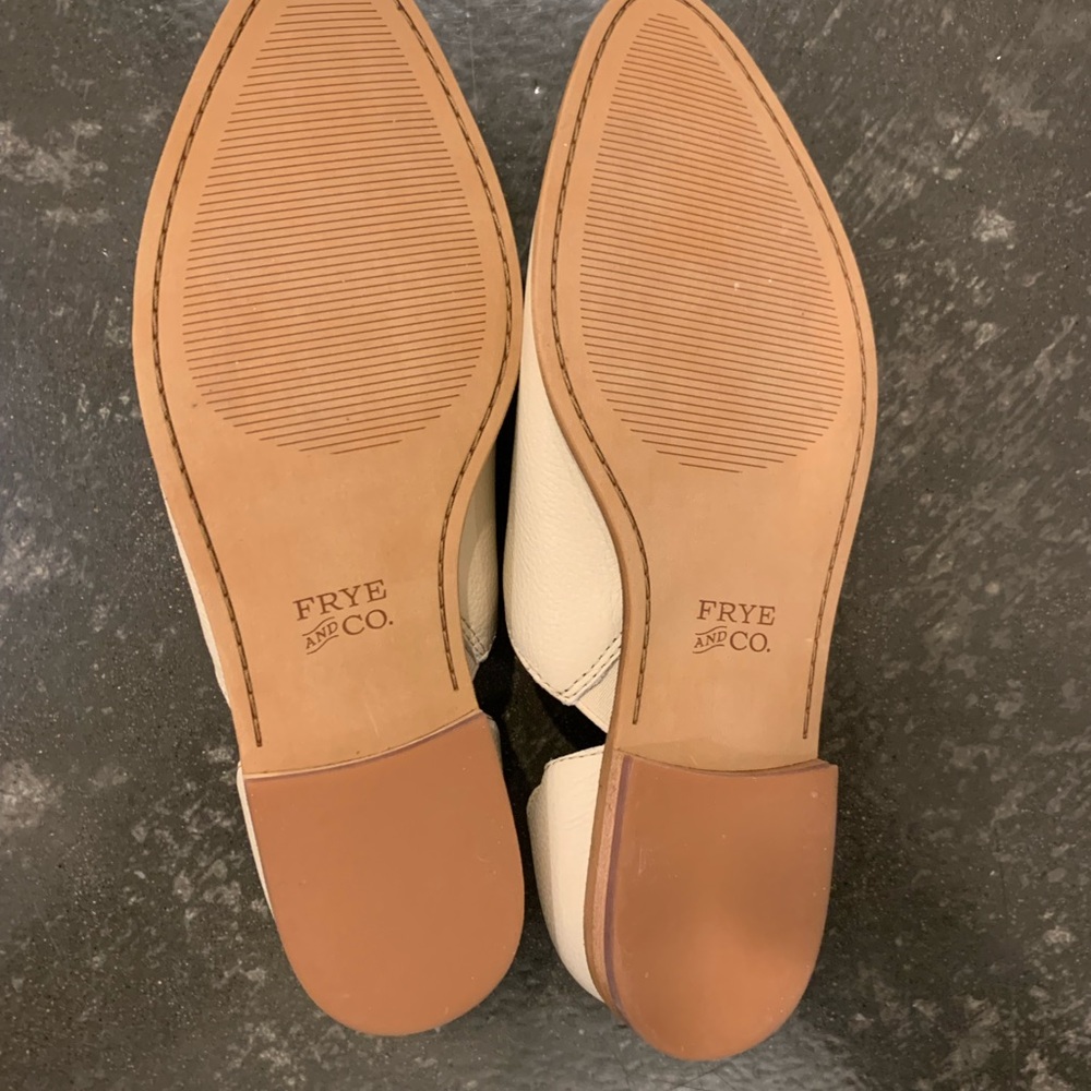 Brand new Frye & co flats